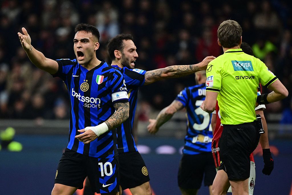 意甲赛程吃紧，国际米兰清晨状态回暖，质疑声仍在，球探报告显示潜力(意甲ac米兰最新消息)