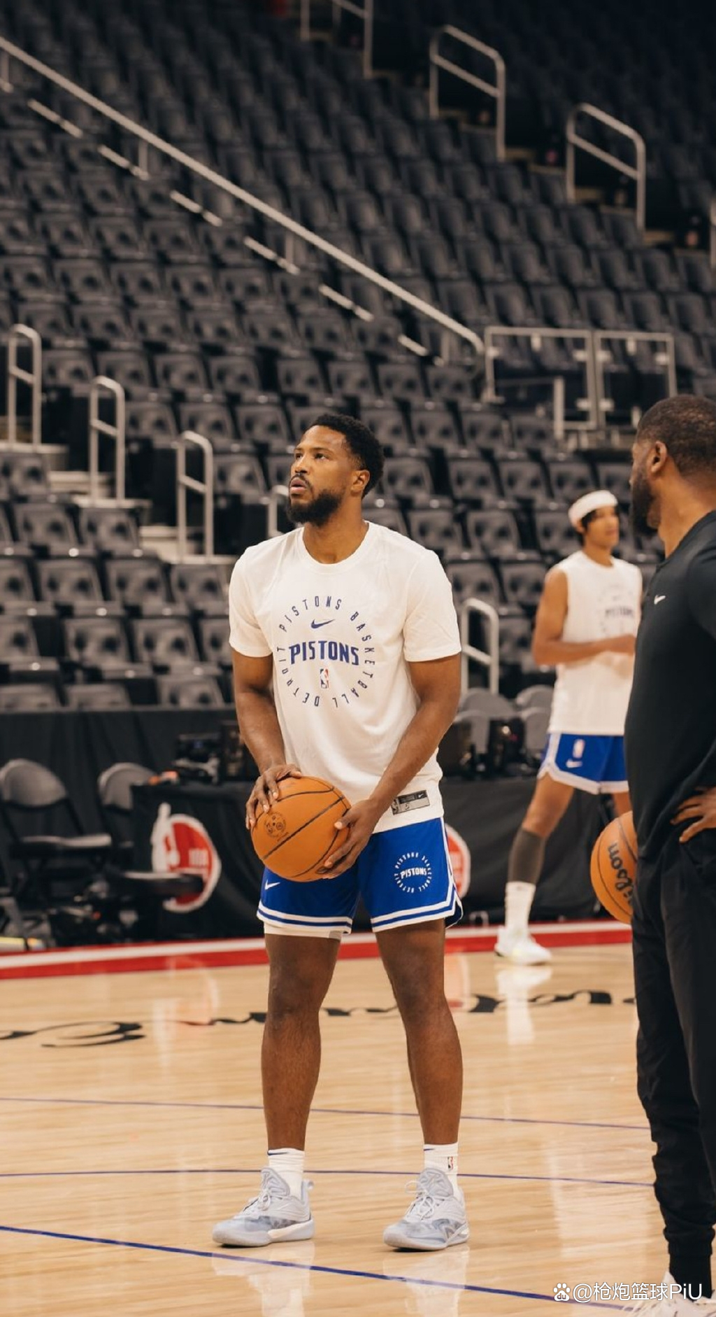 底特律活塞迎国王杯关键赛，赛前状态回暖，气氛紧张，身体对抗强度拉满(沙特国王杯视频)-爱游戏登录入口