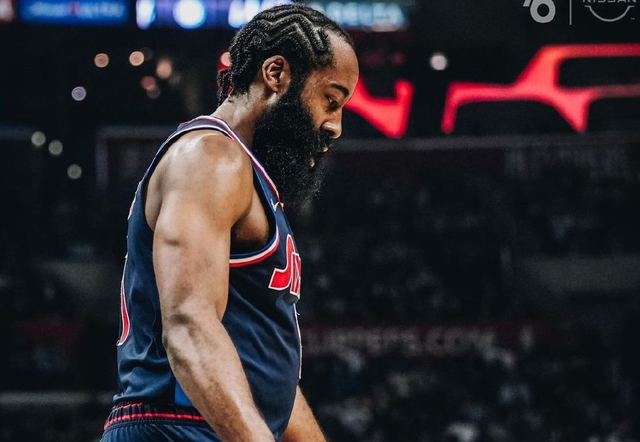 布莱顿迎欧超杯关键赛，今晨状态回暖，引发热议，控场能力受关注(布里斯班狮吼vs珀斯光荣比赛结果)-爱游戏登录入口