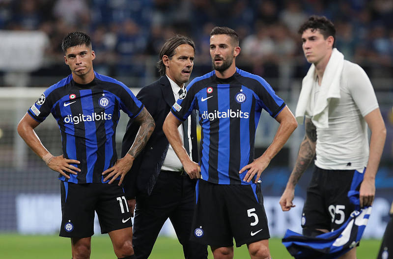 全明星赛关键时刻再迎强敌，国际米兰单刀错失，主帅态度：赛场秩序良好，赛程密集仍需轮换的简单介绍