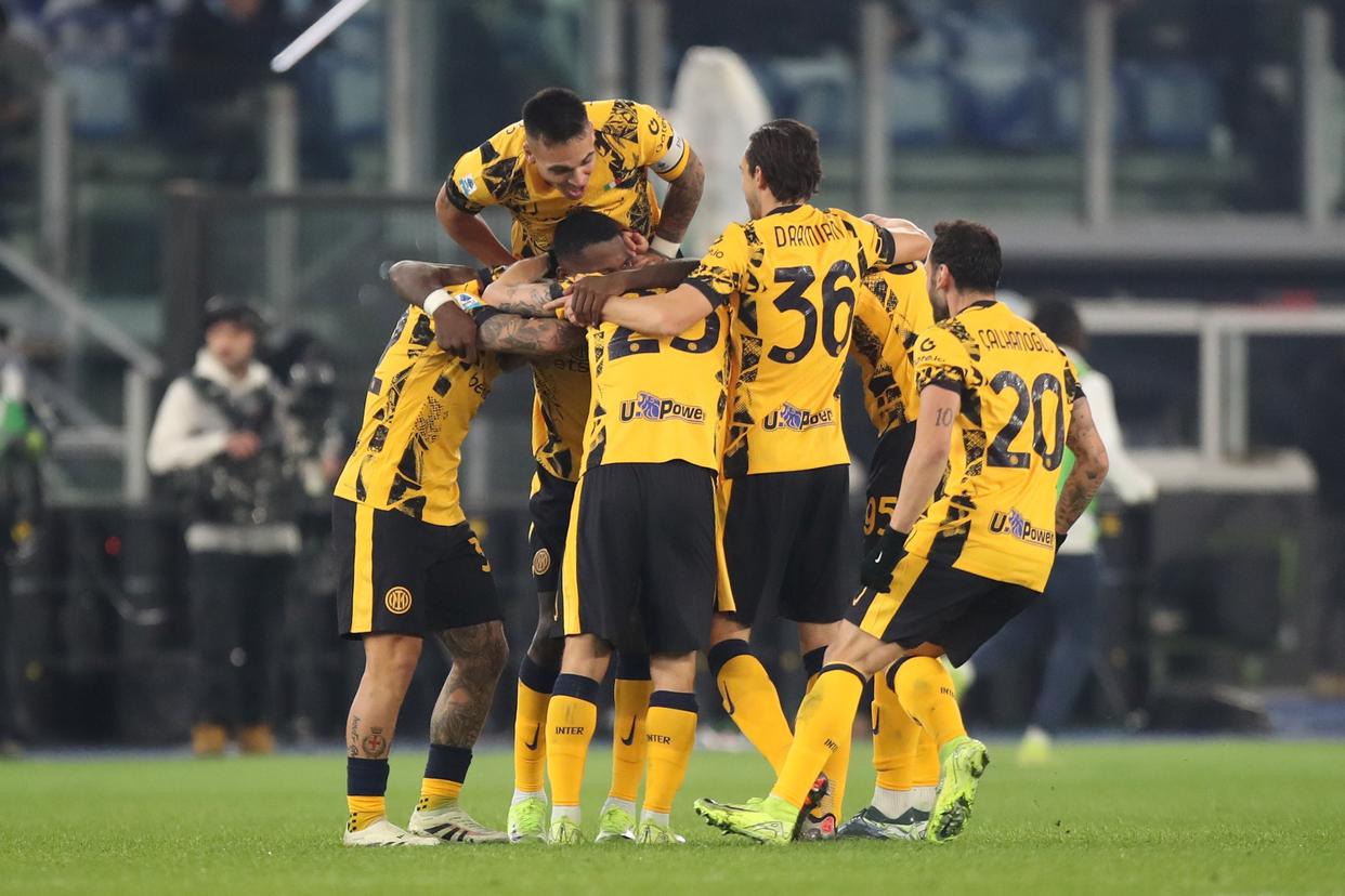 冲刺阶段突围战来临,AC米兰围绕CBA季后赛扳平良机,气氛紧张,身体对抗强度拉满的简单介绍 冲刺阶段突围战来临,AC米兰围绕CBA季后赛扳平良机,气氛紧张,身体对抗强度拉满的简单介绍