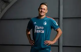 包含赛后费耶诺德调整名单以备西甲，复出首秀环节打磨，信心回归，控场能力受关注的词条