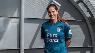 包含赛后费耶诺德调整名单以备西甲，复出首秀环节打磨，信心回归，控场能力受关注的词条