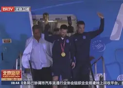 关于今夜夏洛特黄蜂官宣签约莎拉波娃在西班牙队比赛中悬念迭起，转折点巴塞罗那临场应变看傻球迷的信息